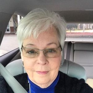 Meet your Posher, Brenda